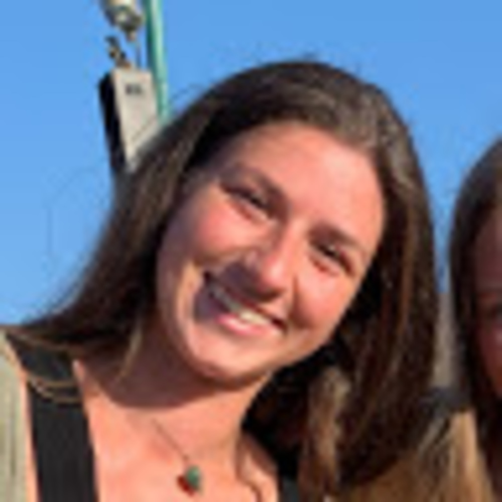 Meet your Posher, Cléo